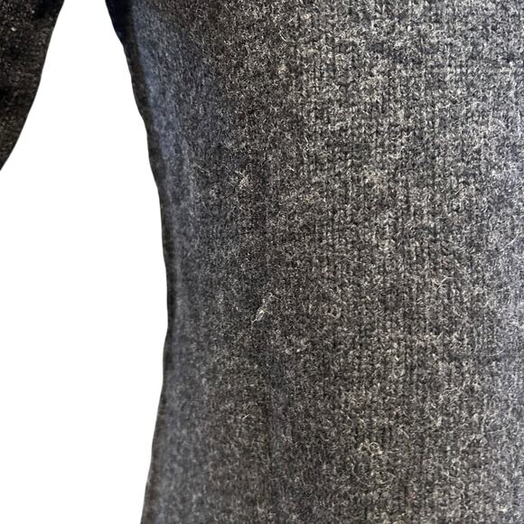 Patagonia 100% Lambswool Gray Sweater Womens Sz Medium Heritage wear Normcore - Picture 12 of 16